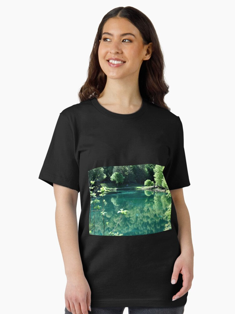 The enchanting landscapes of Ariège: An encounter between majestic mountains and unspoiled nature Essential T-Shirt