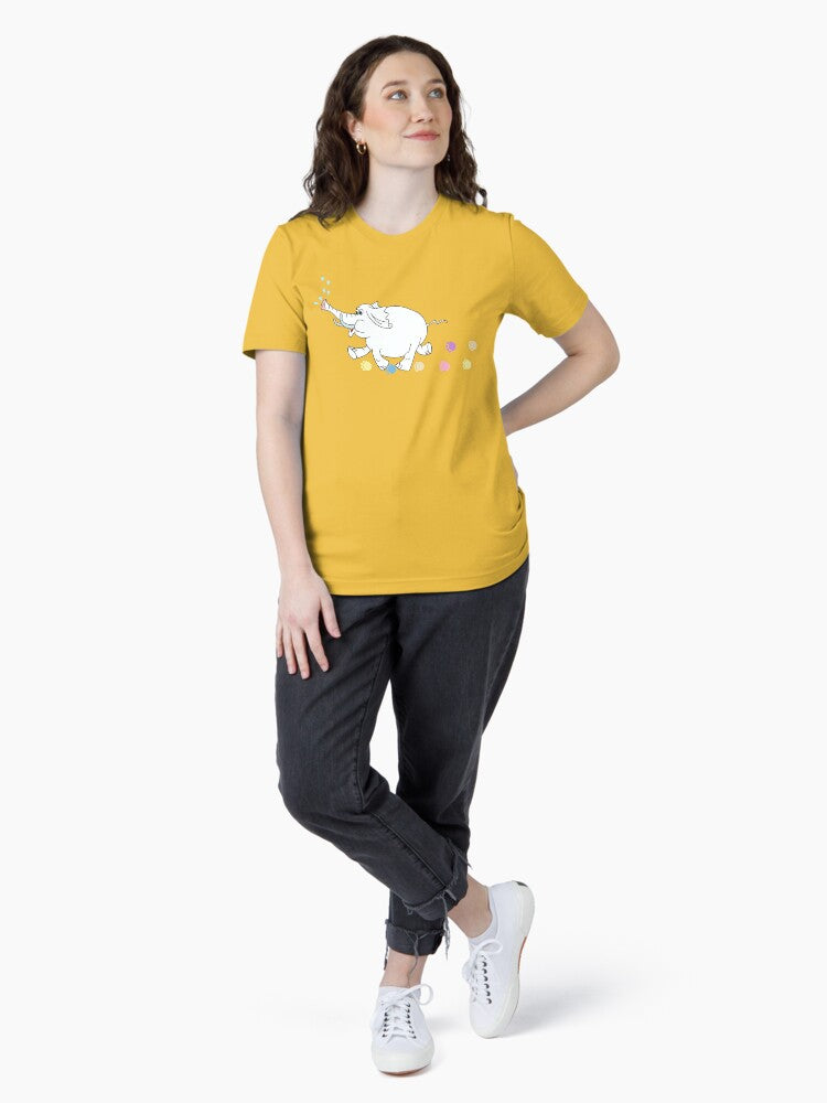 Game time for elephant Essential T-Shirt