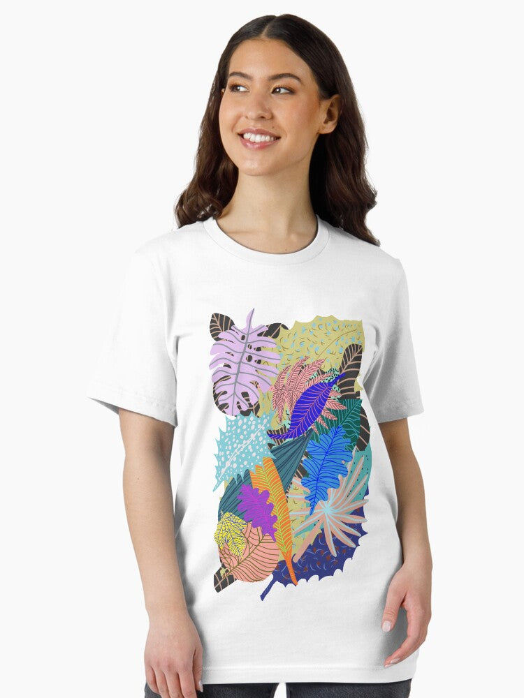 Tropical Sea Leaves Essential T-Shirt