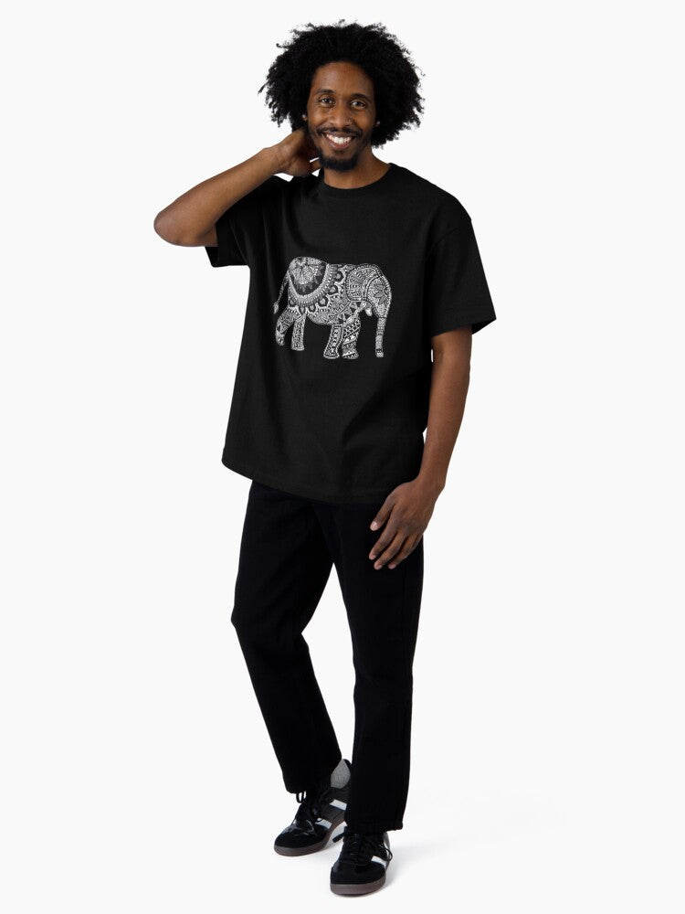 MANDALA ELEPHANT Oversized T-Shirt