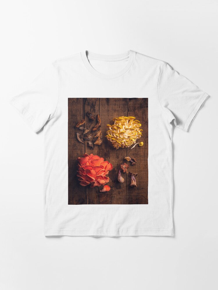 Mushrooming Essential T-Shirt