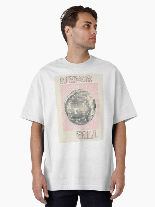 mirrorball taylor swift :) Oversized T-Shirt
