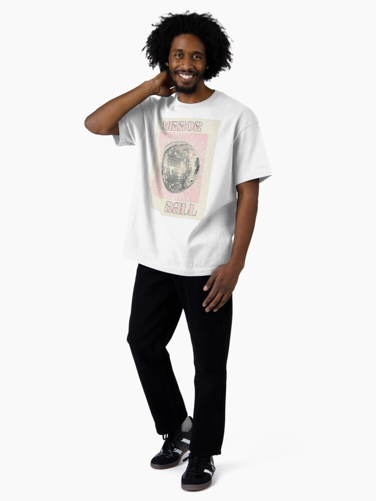 mirrorball taylor swift :) Oversized T-Shirt